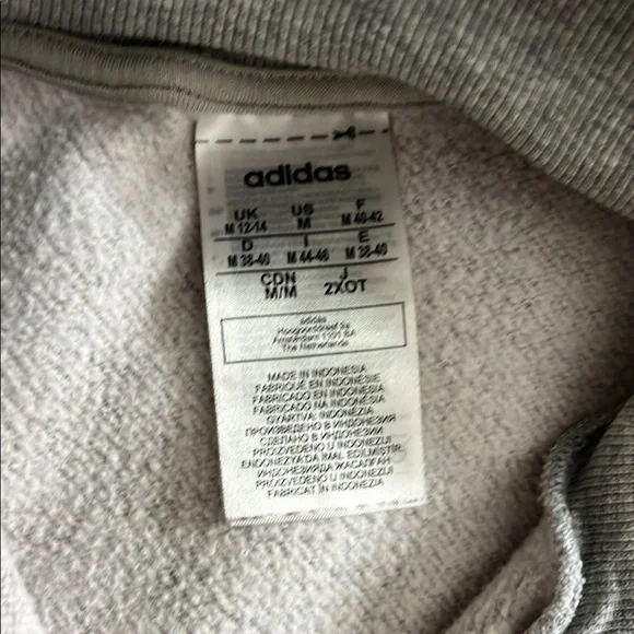 Adidas Women's Essentials Gray Quarter Zip - Picture 2 of 4